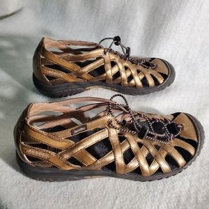 Gold Jambu metallic hiking sandals